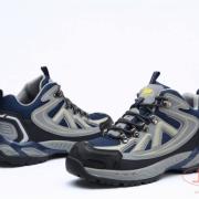 ���m��06-0708�r(sh��)��ҹ��͸��ȫЬ